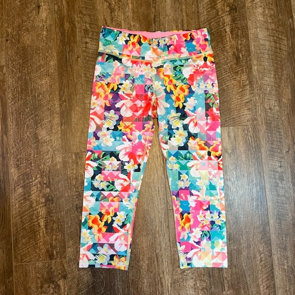 Aeropostale Love Live Dream Medium Pink Print Pattern Capri Crop Legging - Picture 4 of 5